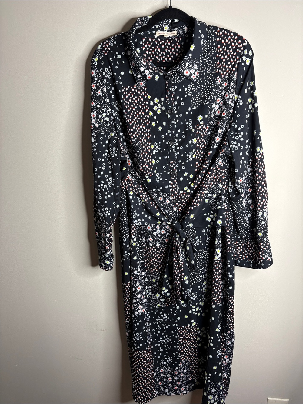Black Floral & Dot Long-Sleeve Tie-Waist Shirt Dress